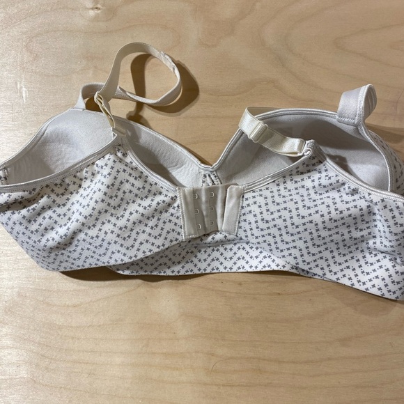 Hanes No Wire Bra XL (KH) - Picture 9 of 12